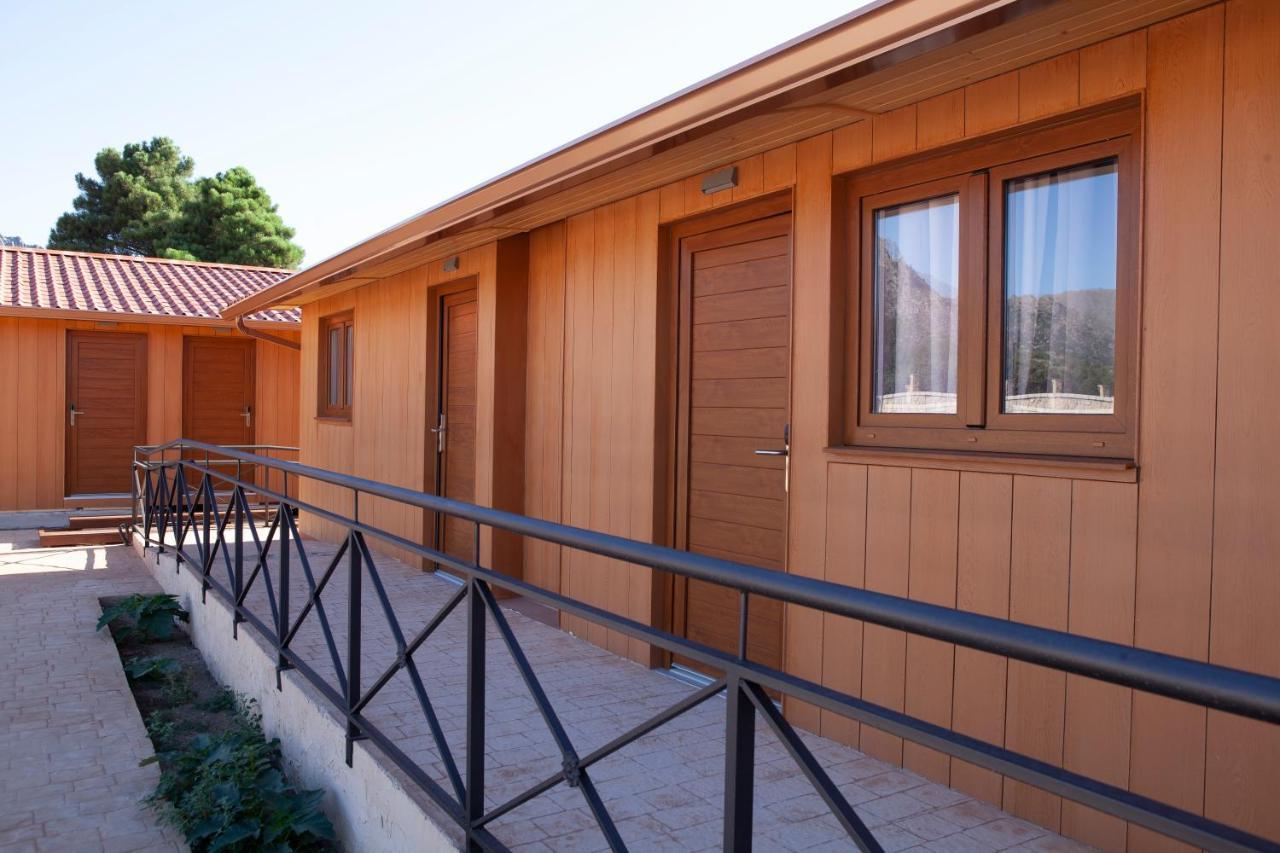 Hostal La Posada De Mari 라 카브레라 외부 사진