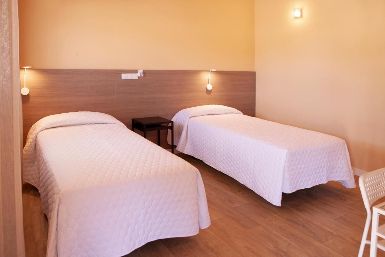 Hostal La Posada De Mari 라 카브레라 외부 사진